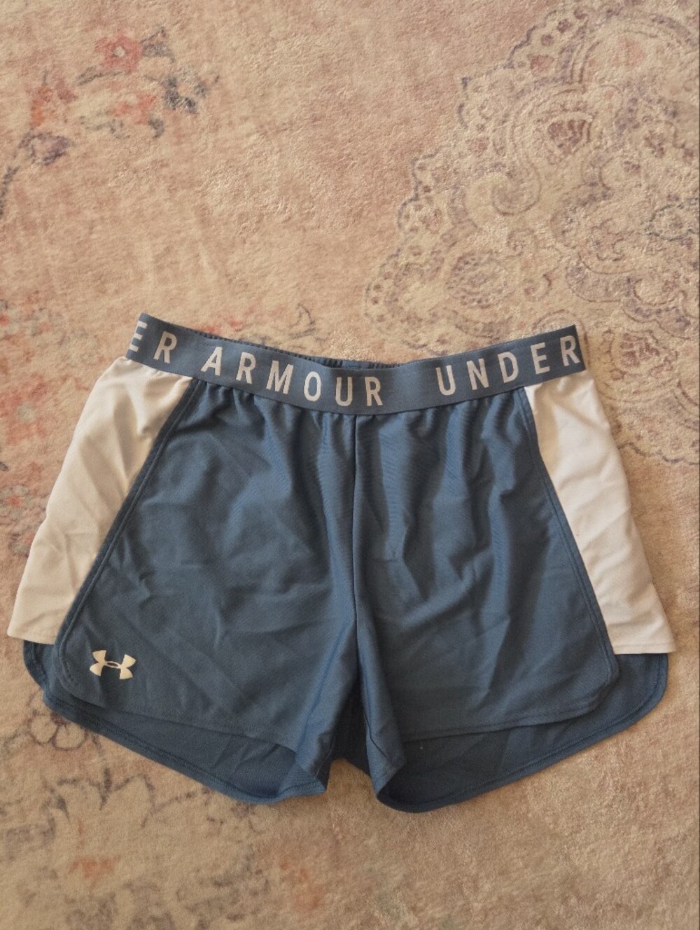 Bundle Of 8 Womens Athletic Shorts 5 Under Armour, 2 Adidas, 1 Nike Size Smalls - Picture 12 of 15